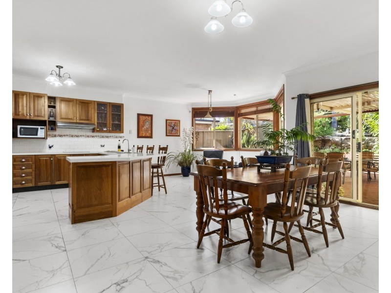 132 Warrangarree Drive, Woronora Heights NSW 2233