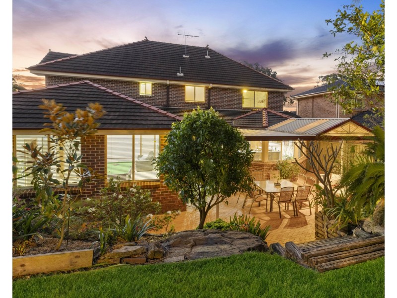 132 Warrangarree Drive, Woronora Heights NSW 2233