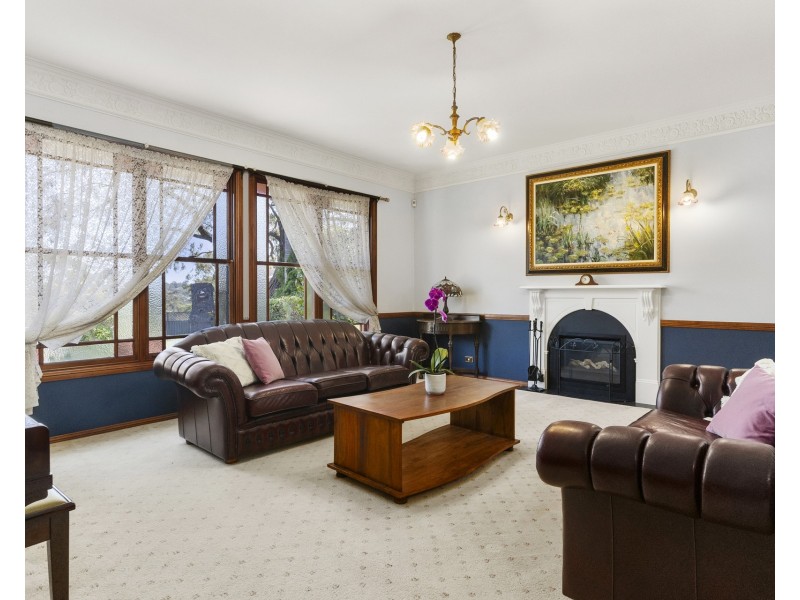132 Warrangarree Drive, Woronora Heights NSW 2233