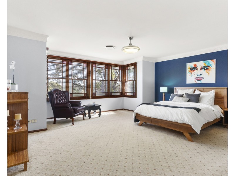 132 Warrangarree Drive, Woronora Heights NSW 2233