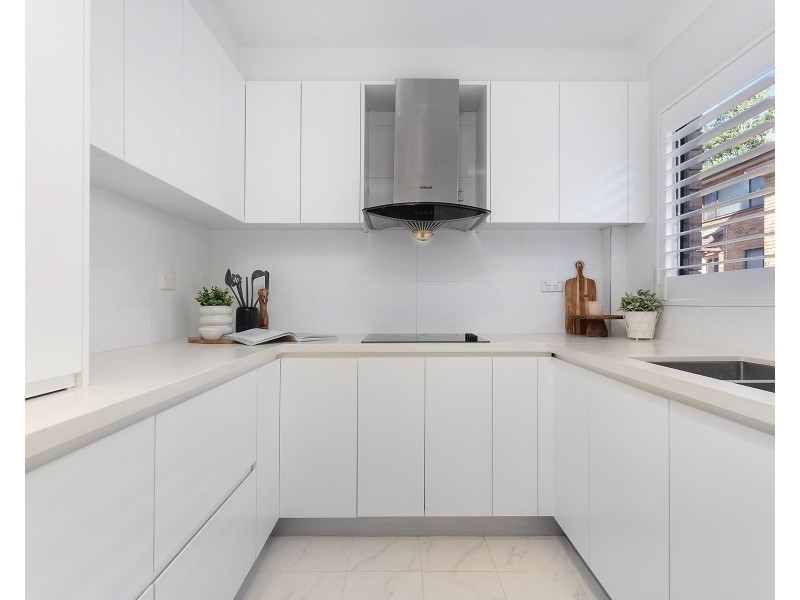 26/28-32 Railway Crescent, Jannali NSW 2226