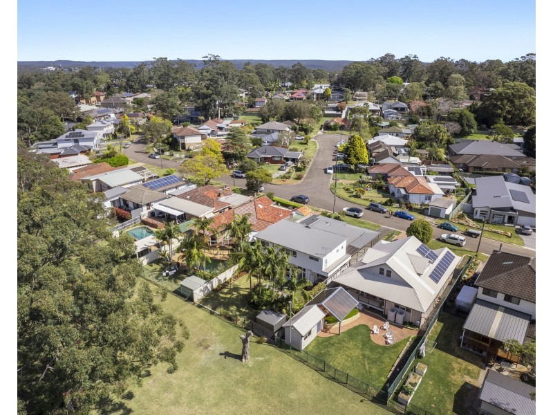 12 Woodford Crescent, Heathcote NSW 2233