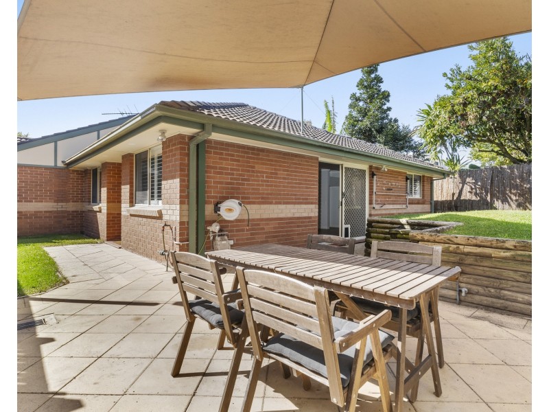 2/1 Shirley Road, Miranda NSW 2228