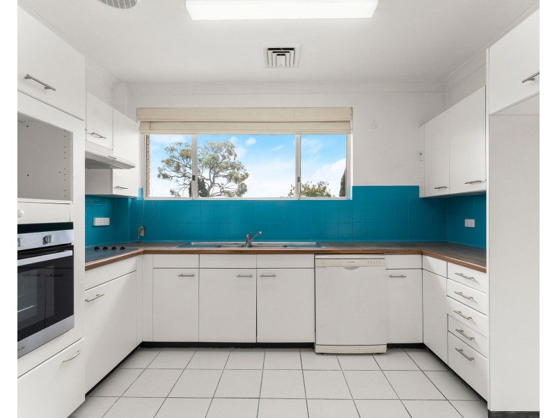 10/87 Yathong Road, Caringbah NSW 2229