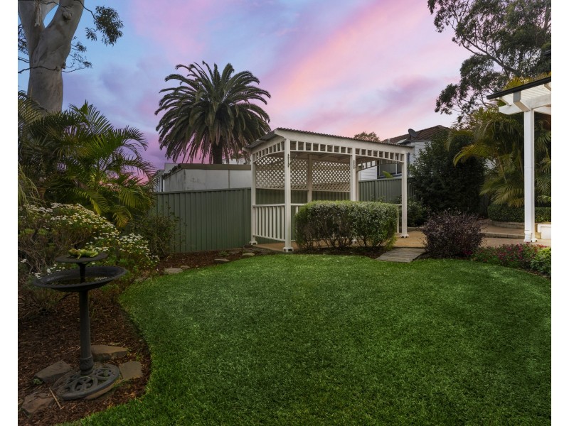 2/48 Jacaranda Road, Caringbah South NSW 2229