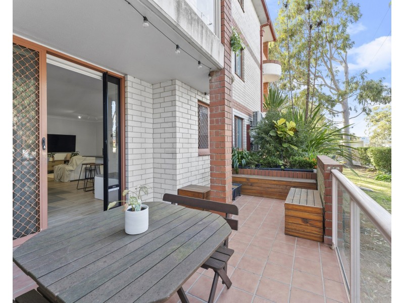 2/351-353 President Avenue, Gymea NSW 2227