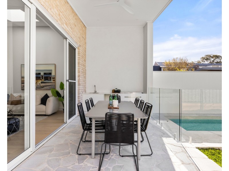 73a Pacific Street, Caringbah South NSW 2229