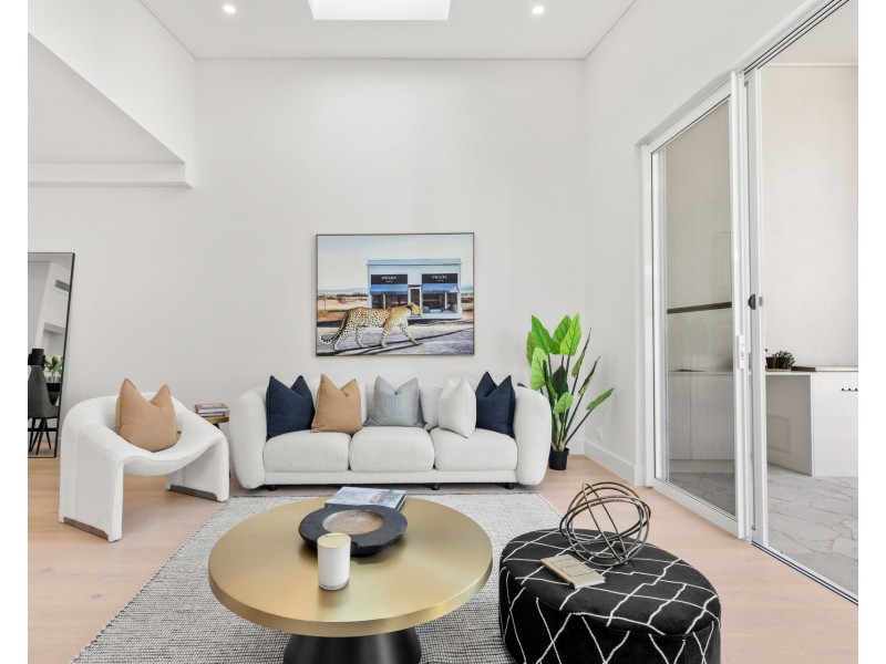 73a Pacific Street, Caringbah South NSW 2229