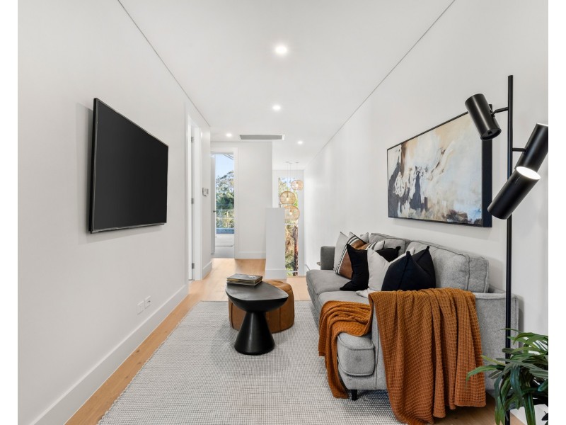 73a Pacific Street, Caringbah South NSW 2229