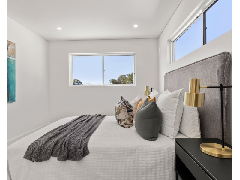 73a Pacific Street, Caringbah South NSW 2229