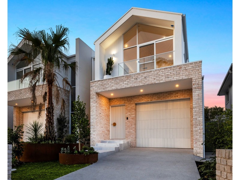 73a Pacific Street, Caringbah South NSW 2229