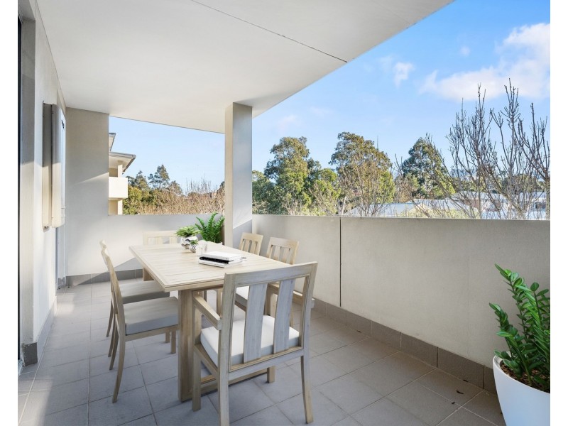 302/51 Merton Street, Sutherland NSW 2232