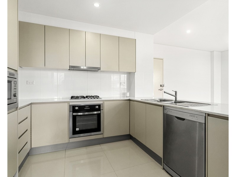 22/10-18 Robertson Street, Sutherland NSW 2232