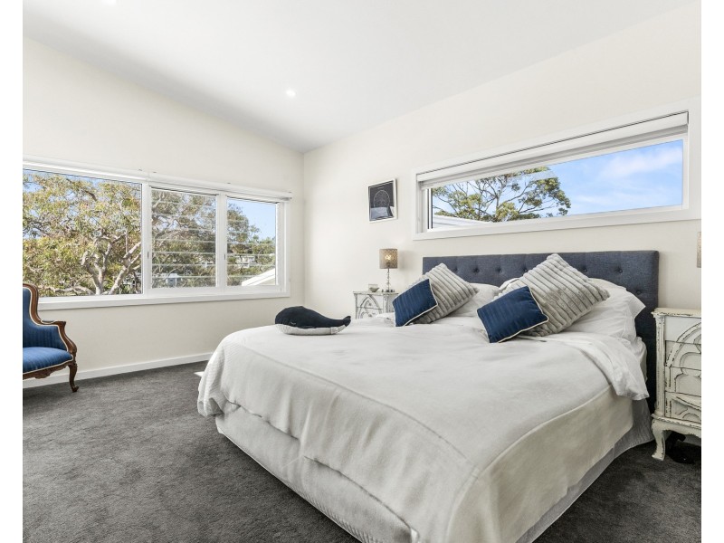 8 Loves Avenue, Oyster Bay NSW 2225