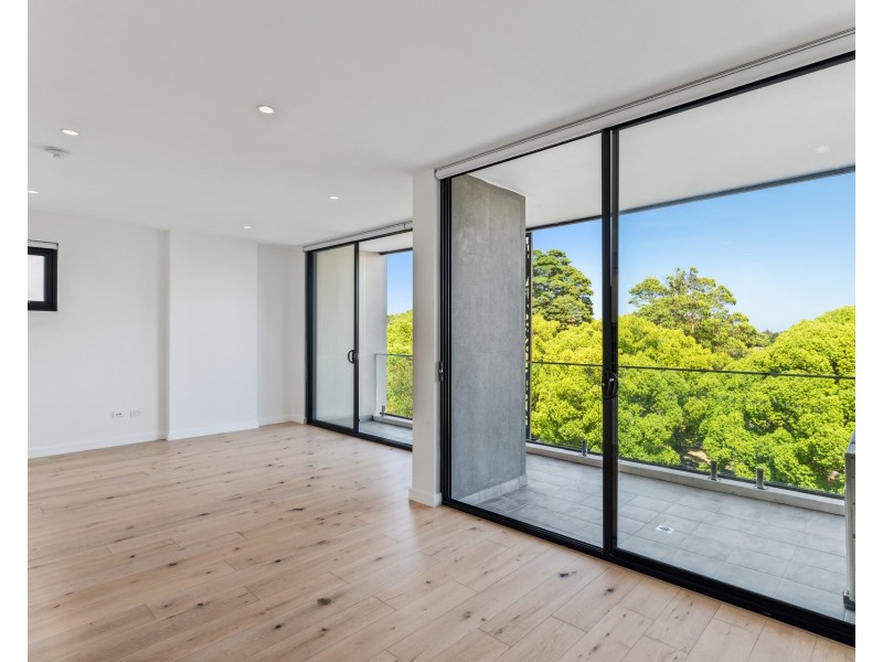 301/134 Linden Street, Sutherland NSW 2232