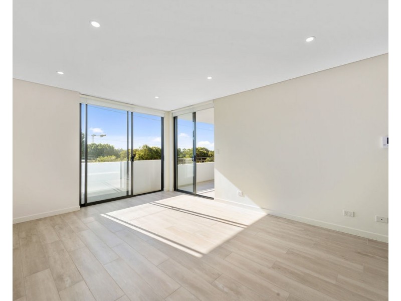 206/128 Willarong Road, Caringbah NSW 2229