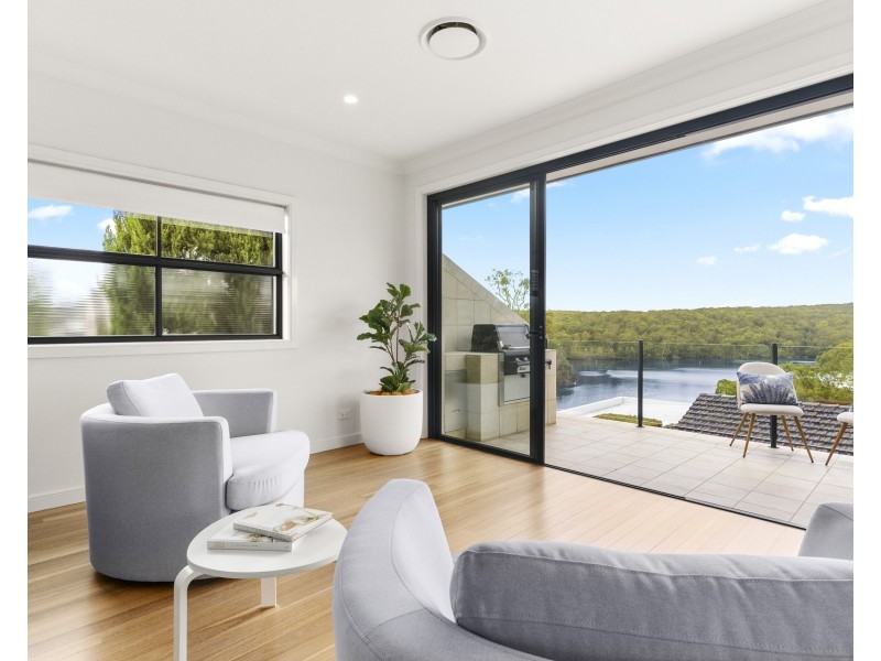 30 Mansion Point Road, Grays Point NSW 2232