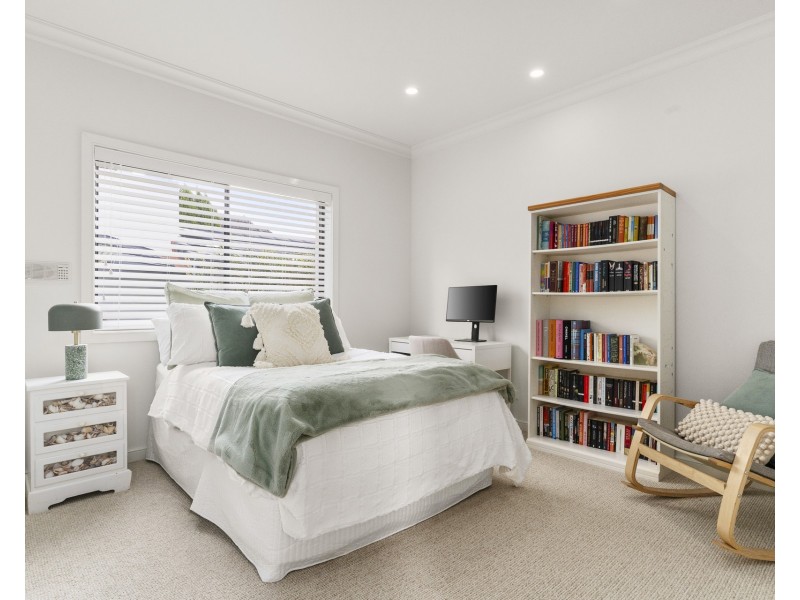 30 Mansion Point Road, Grays Point NSW 2232