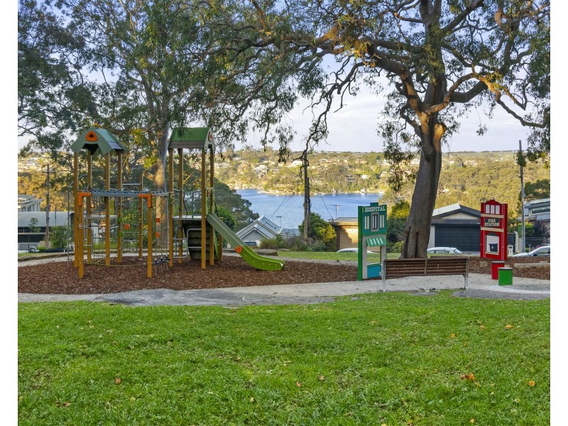 30 Mansion Point Road, Grays Point NSW 2232