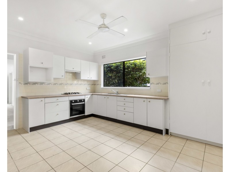 19 Gwawley Parade, Miranda NSW 2228