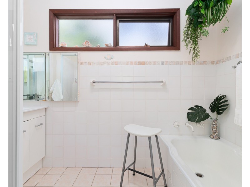 19 Tiranna Place, Oyster Bay NSW 2225