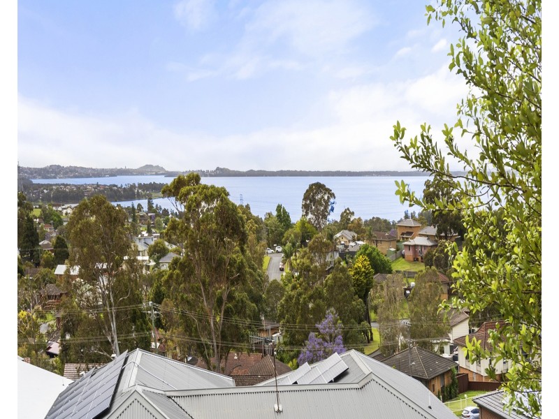 2/9 The Rise, Dapto NSW 2530