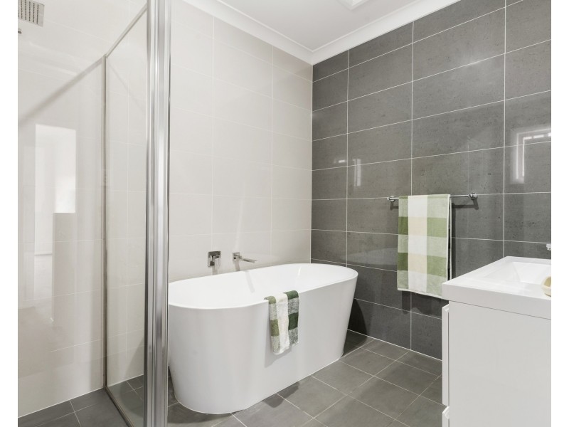 2/9 The Rise, Dapto NSW 2530