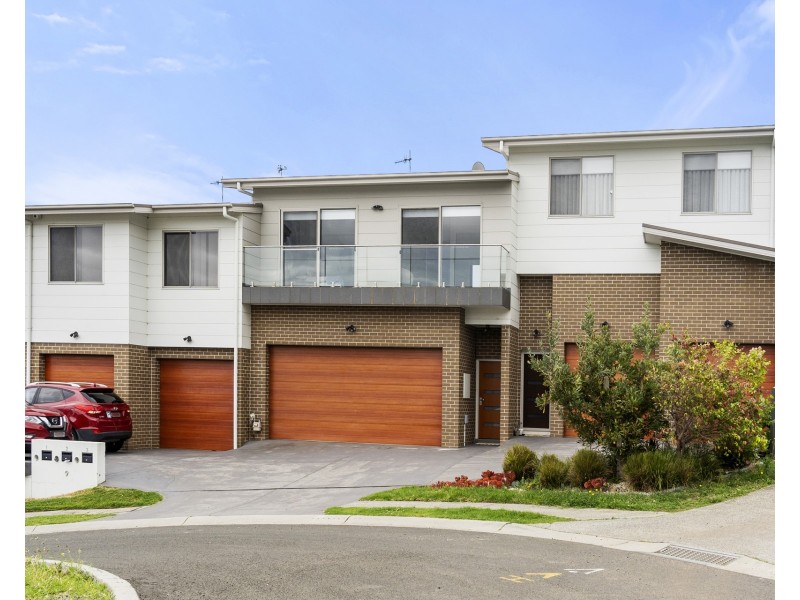 2/9 The Rise, Dapto NSW 2530