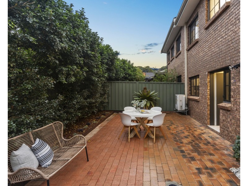 2/9 Melrose Avenue, Sylvania NSW 2224