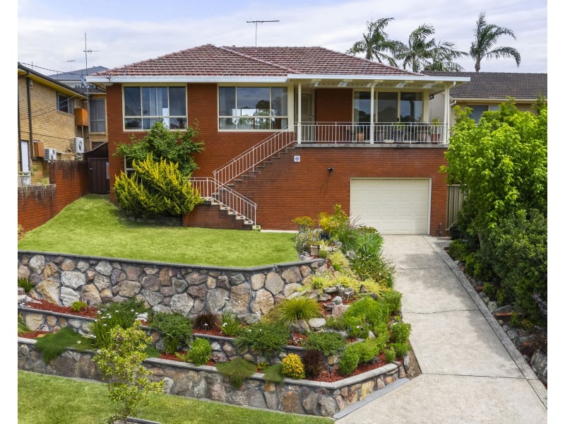 25 Wylie Street, Kirrawee NSW 2232