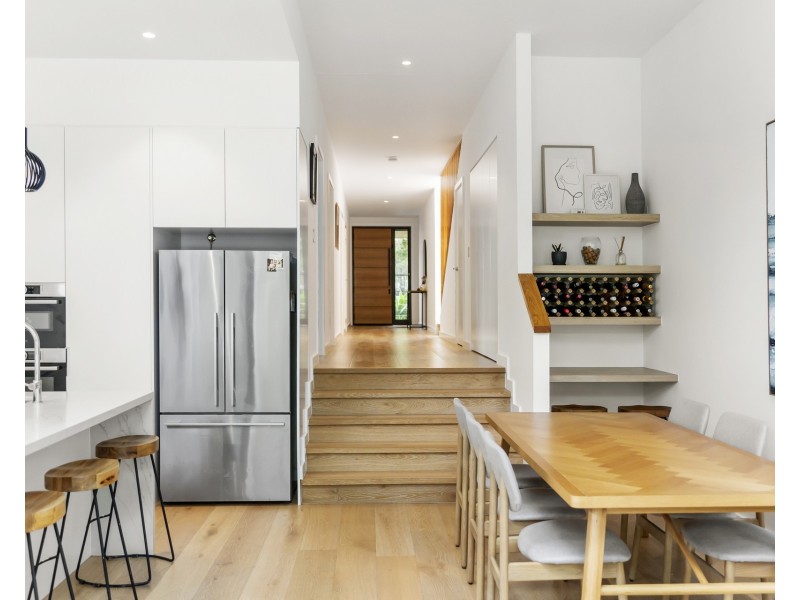 32b Walker Avenue, Gymea NSW 2227