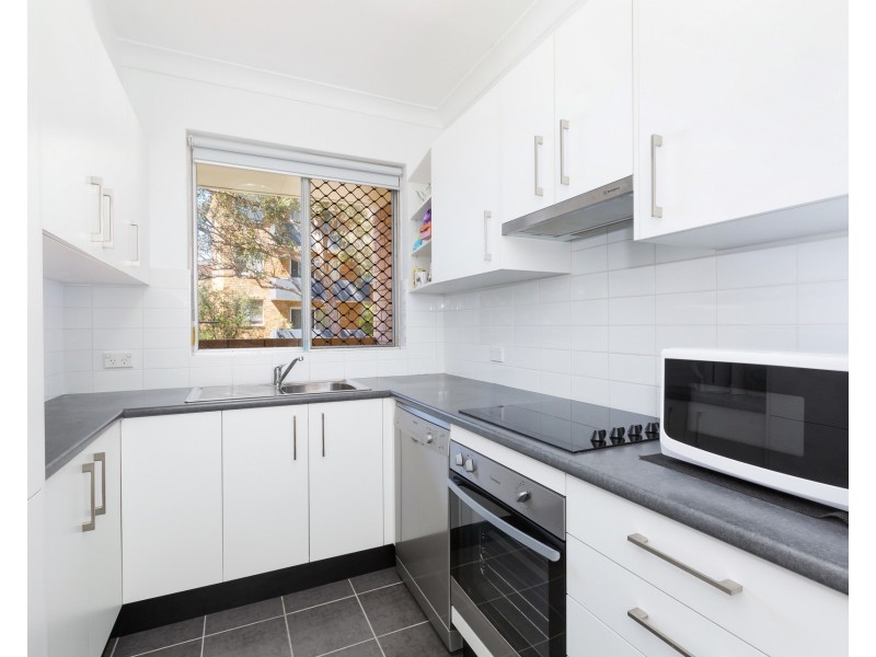 16/2-4 Curtis Street, Caringbah NSW 2229