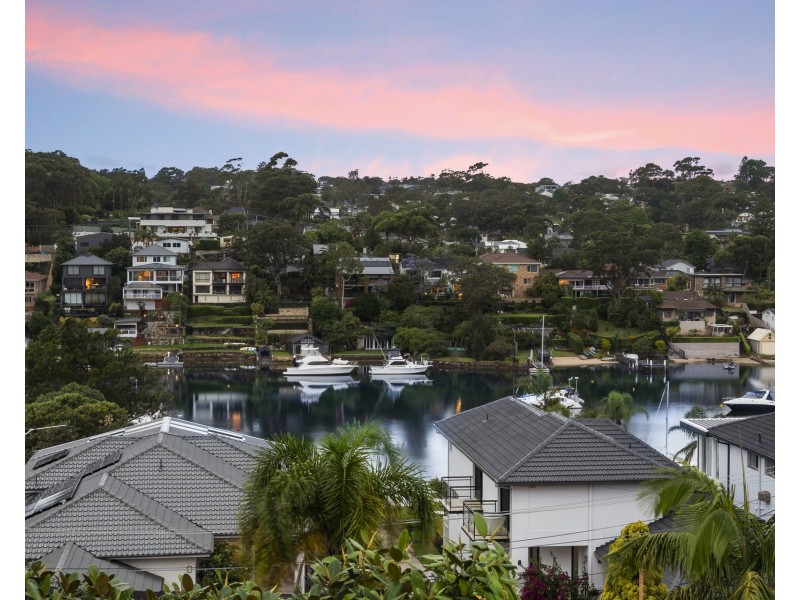 9 Yarraga Place, Yowie Bay NSW 2228