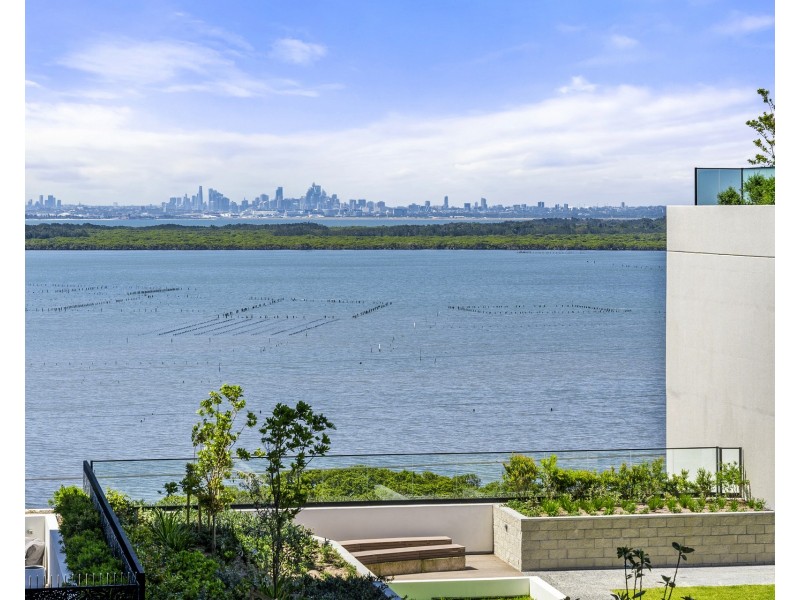 822/455d Captain Cook Drive, Woolooware NSW 2230