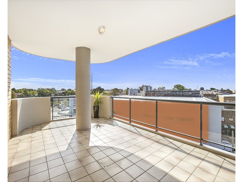 34/1 Gray Street, Sutherland NSW 2232