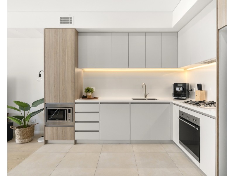 407/8 Village Place, Kirrawee NSW 2232