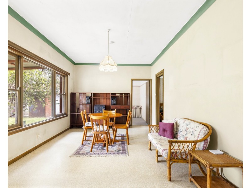 142 The Boulevarde, Caringbah NSW 2229