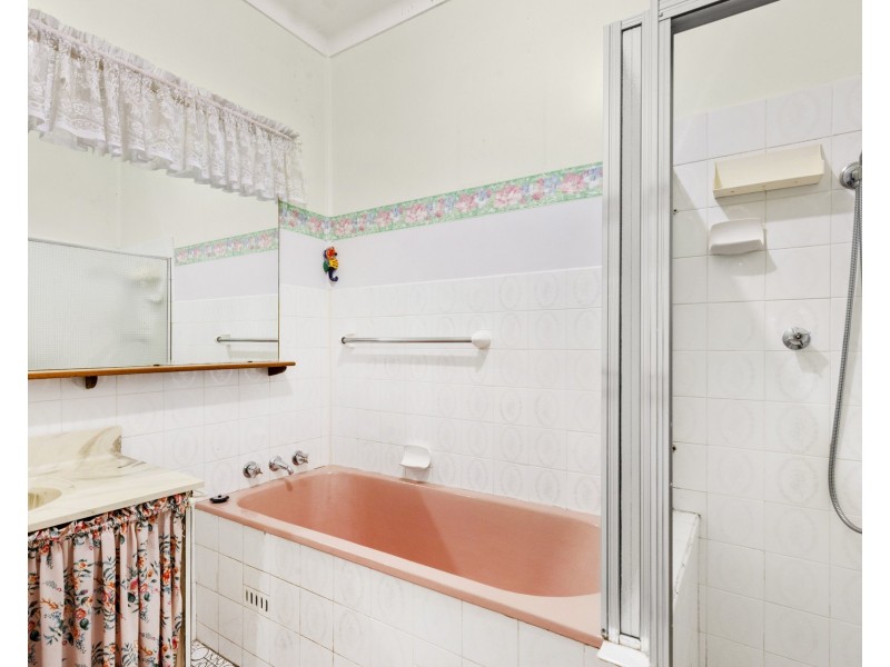 142 The Boulevarde, Caringbah NSW 2229