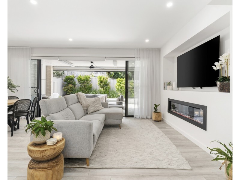 4/10 Winifred Avenue, Caringbah NSW 2229