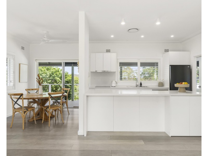 65 Warabin Street, Waterfall NSW 2233