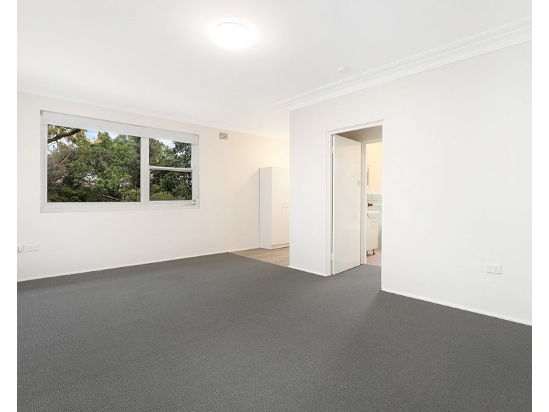 8/164 Willarong Road, Caringbah NSW 2229