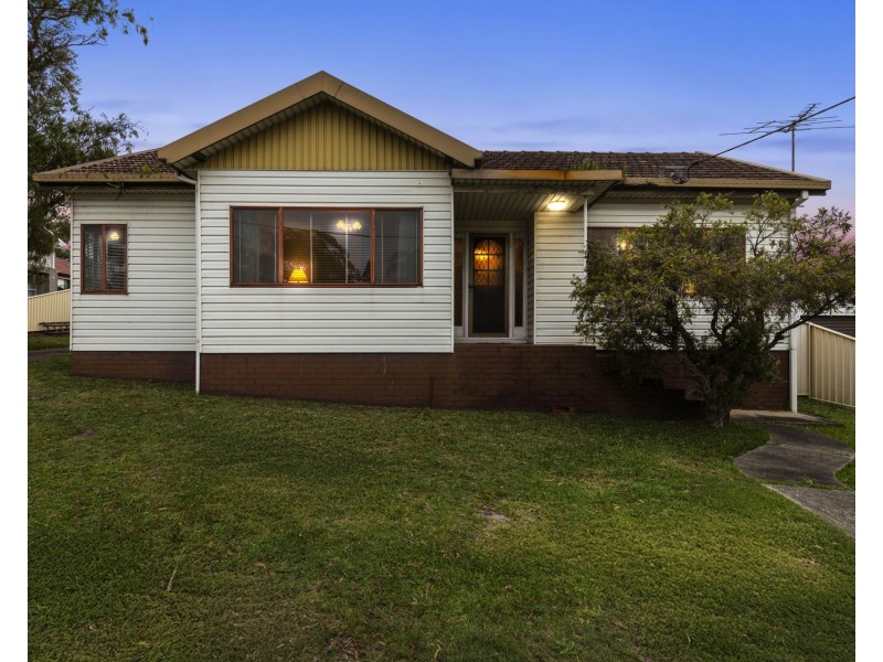 8 Avenel Road, Gymea Bay NSW 2227