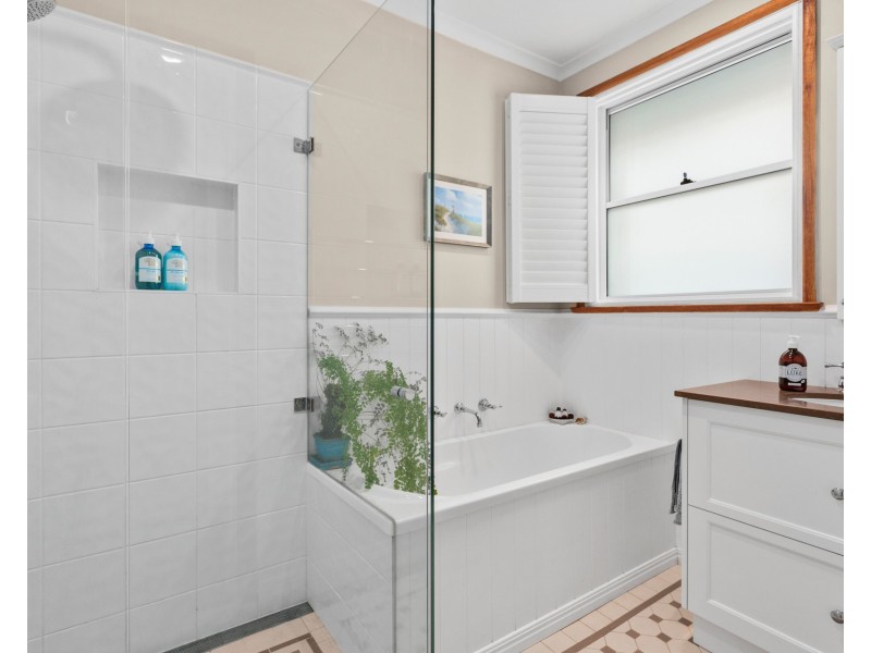 3 Kelly Street, Sylvania NSW 2224