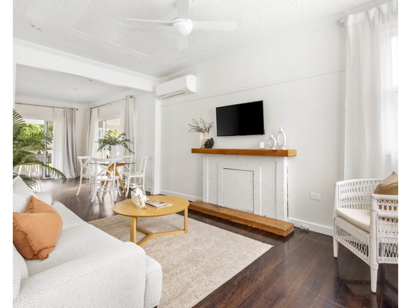 33 Eighth Avenue, Jannali NSW 2226