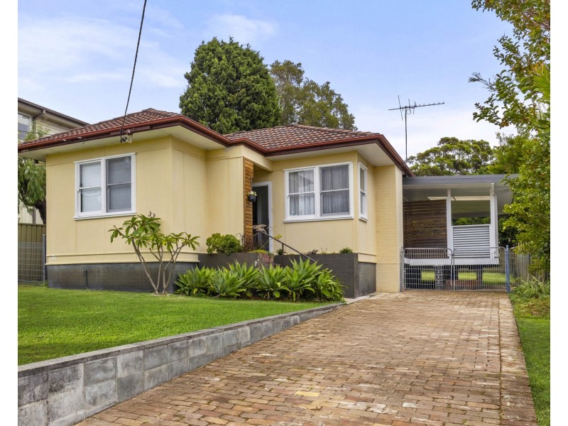 33 Eighth Avenue, Jannali NSW 2226