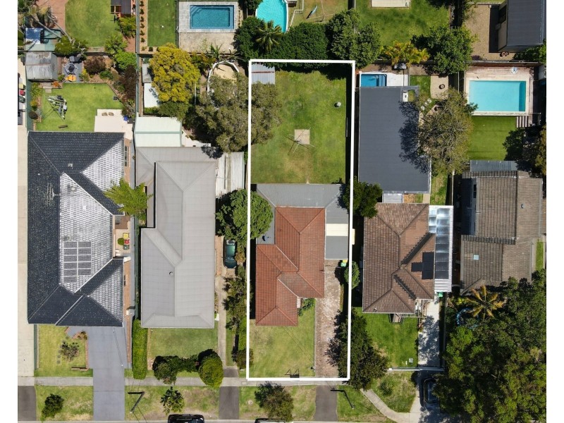 33 Eighth Avenue, Jannali NSW 2226