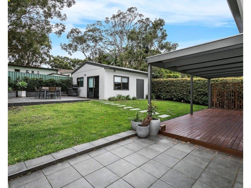 57 Mundakal Avenue, Kirrawee NSW 2232