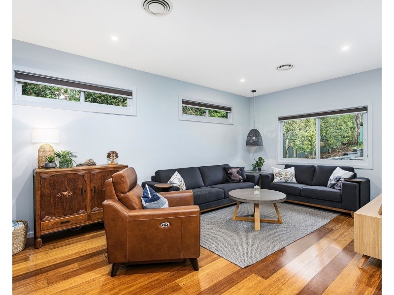 57 Mundakal Avenue, Kirrawee NSW 2232