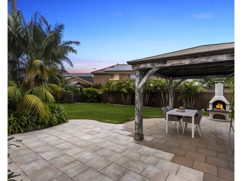 6 Dapto Place, Bangor NSW 2234