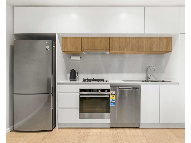 104/31 The Grand Parade, Sutherland NSW 2232